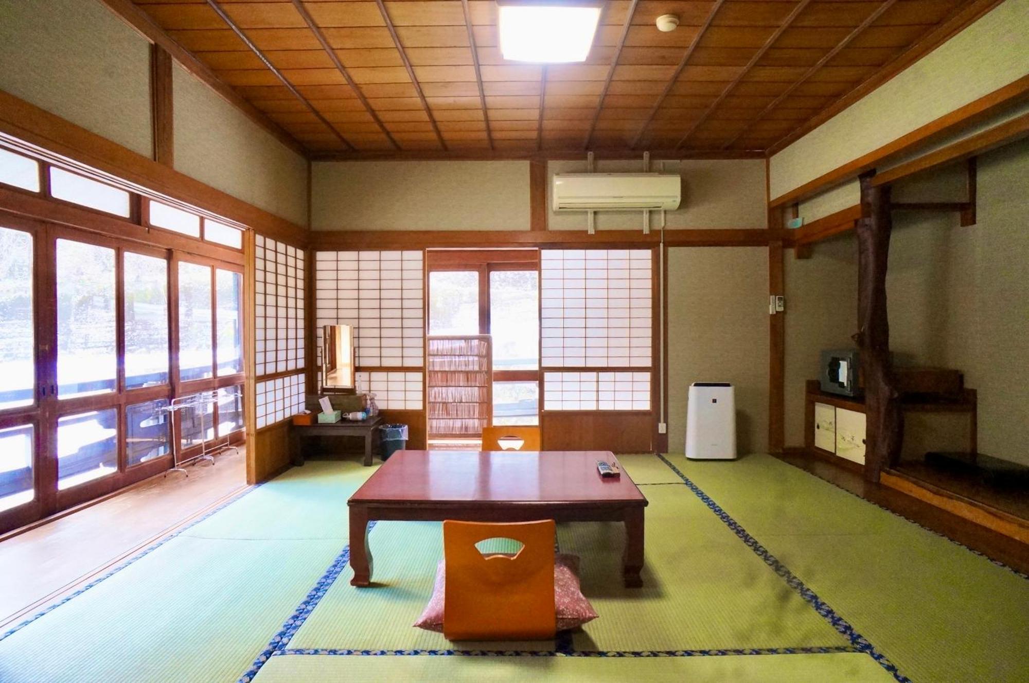 Hotel Takaosou à Yufu Extérieur photo