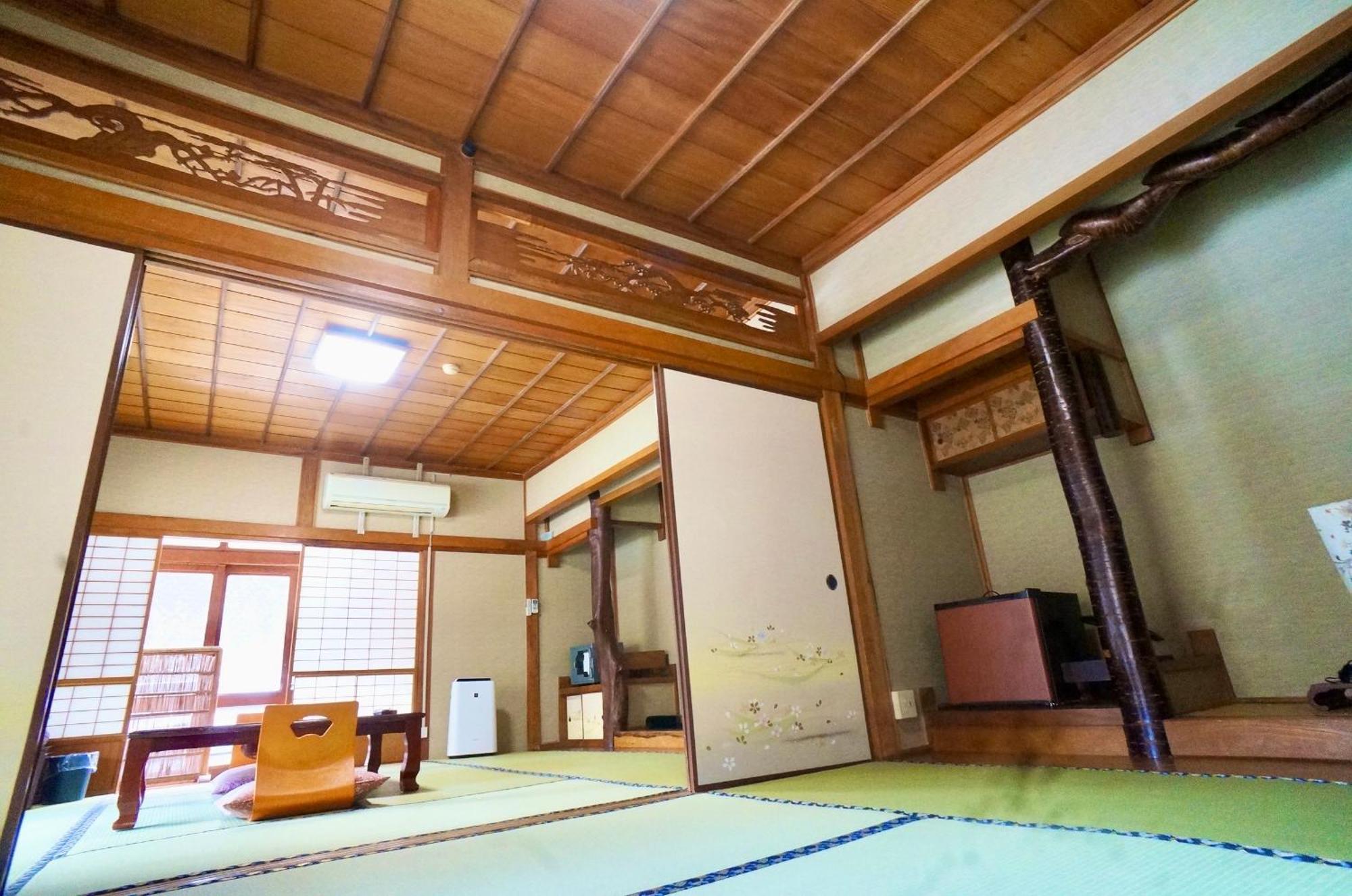 Hotel Takaosou à Yufu Extérieur photo