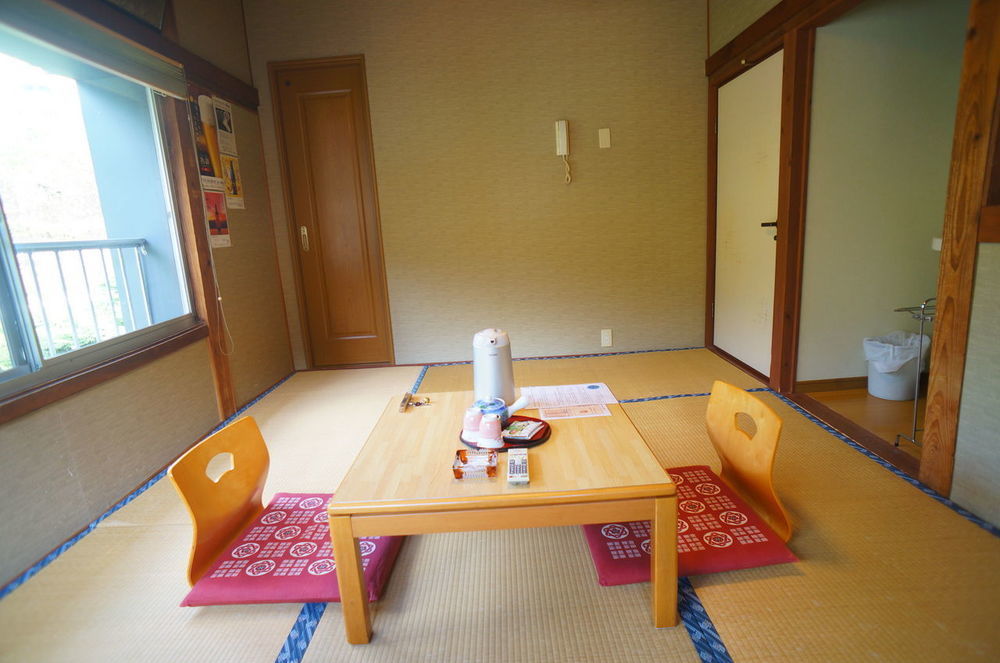 Hotel Takaosou à Yufu Extérieur photo